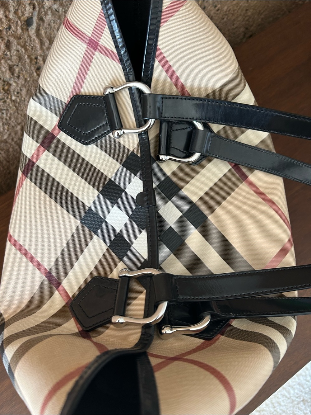 Burberry Classic Nova Check Large Tote Bag | Black Trim - Picture 12 of 16